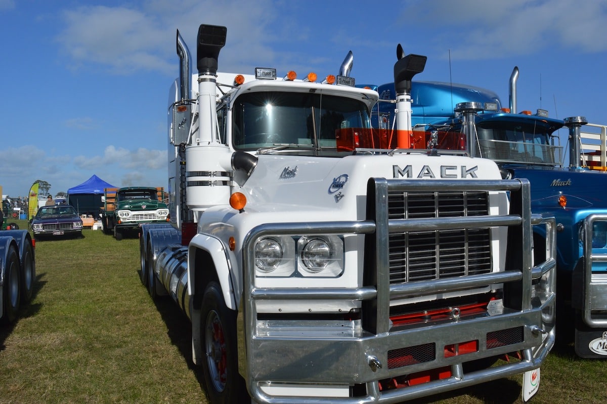 Retro rigs take over Heyfield Vintage Machinery Rally