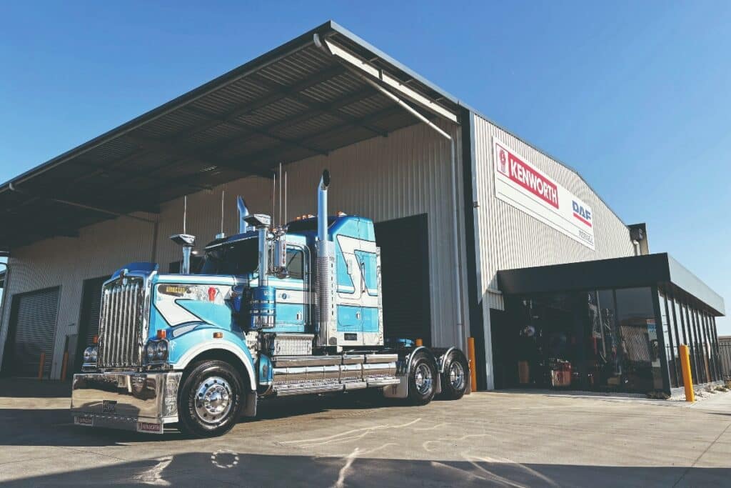 Ford T900 Kenworth Director Series T900 takes home top honours